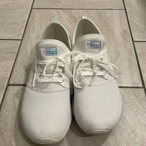 New balance shoes
